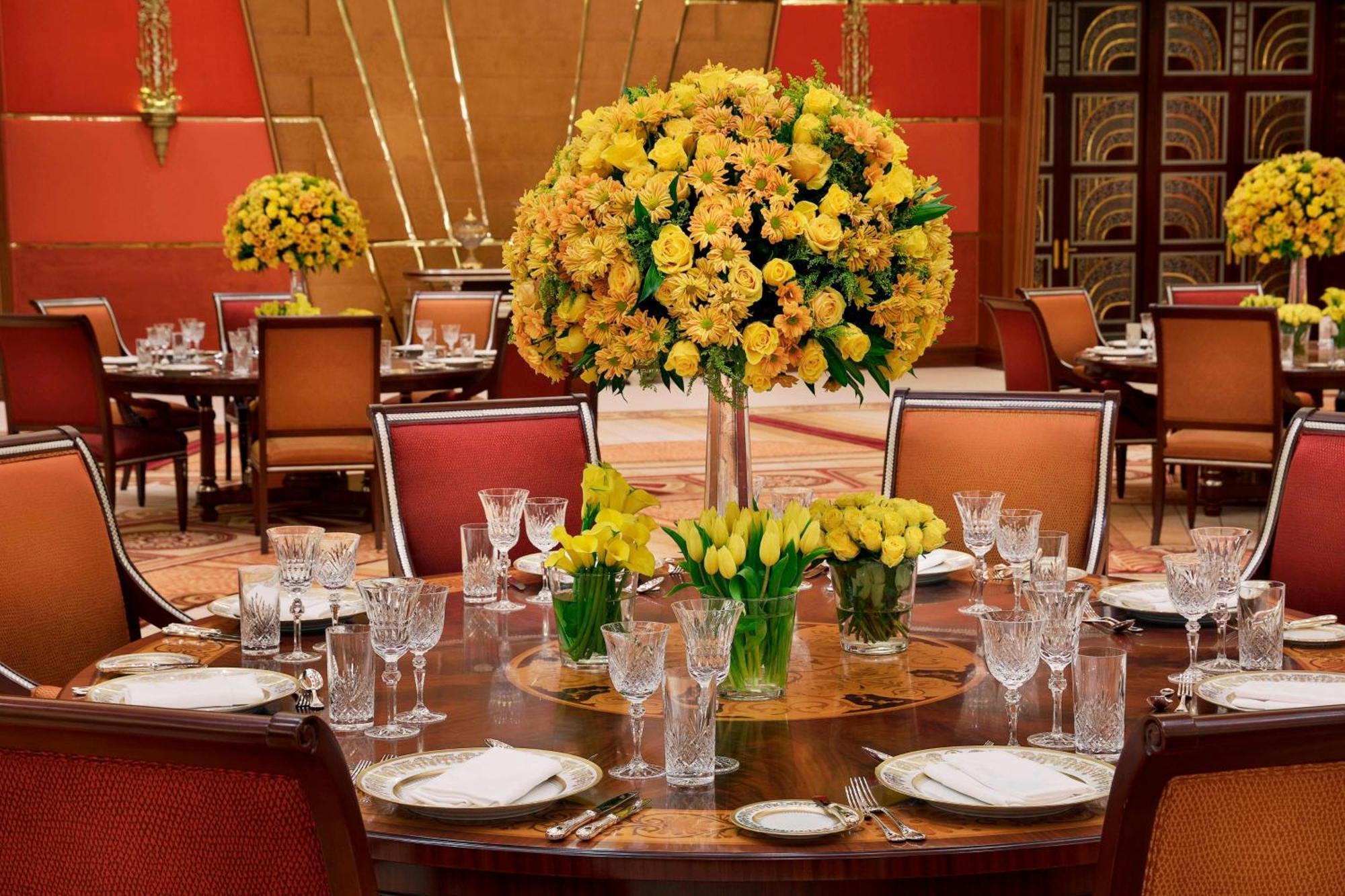 Hotel The Ritz-Carlton Yidda Exterior foto The Imperial Restaurant
