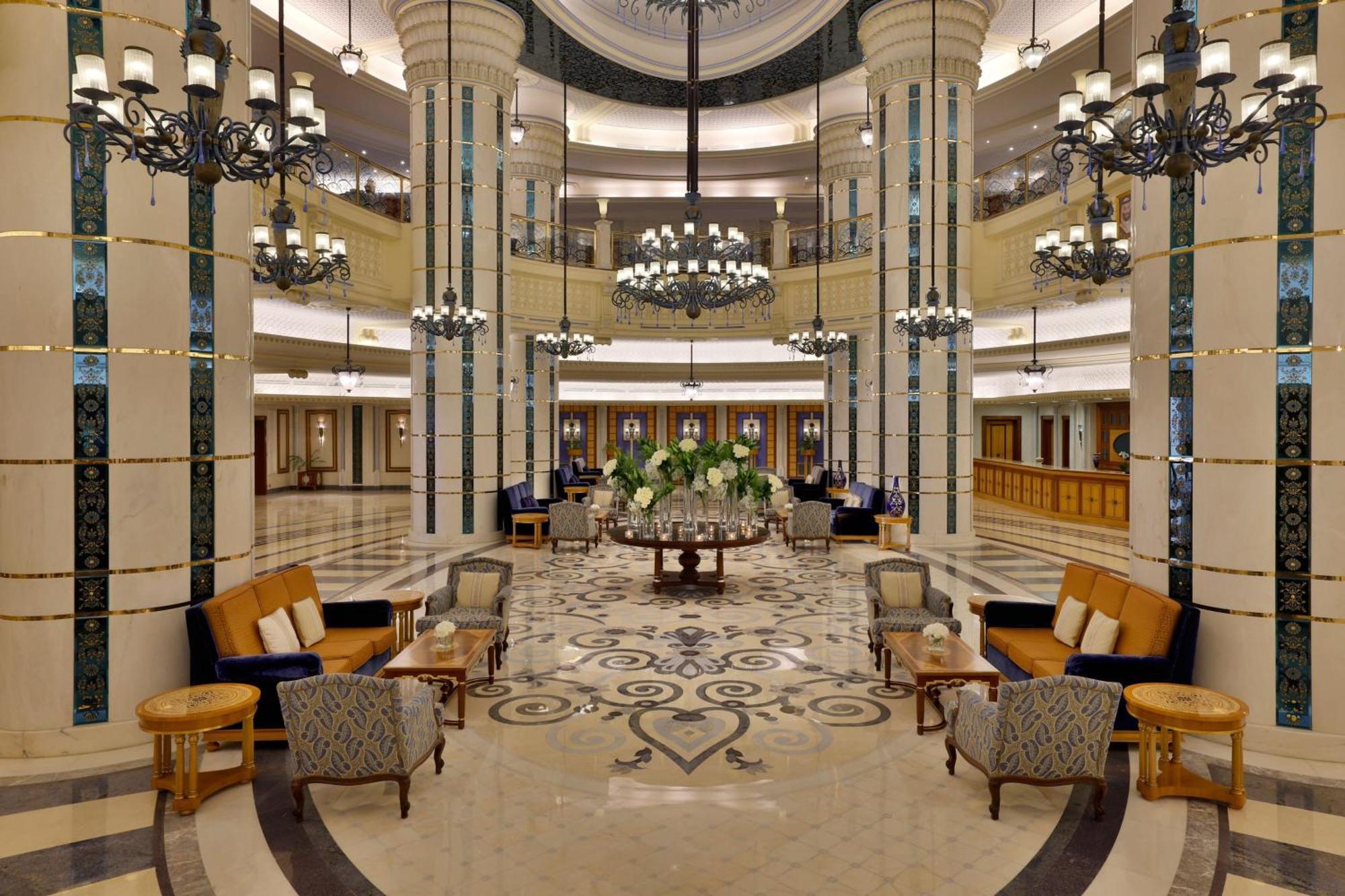 Hotel The Ritz-Carlton Yidda Exterior foto Lobby