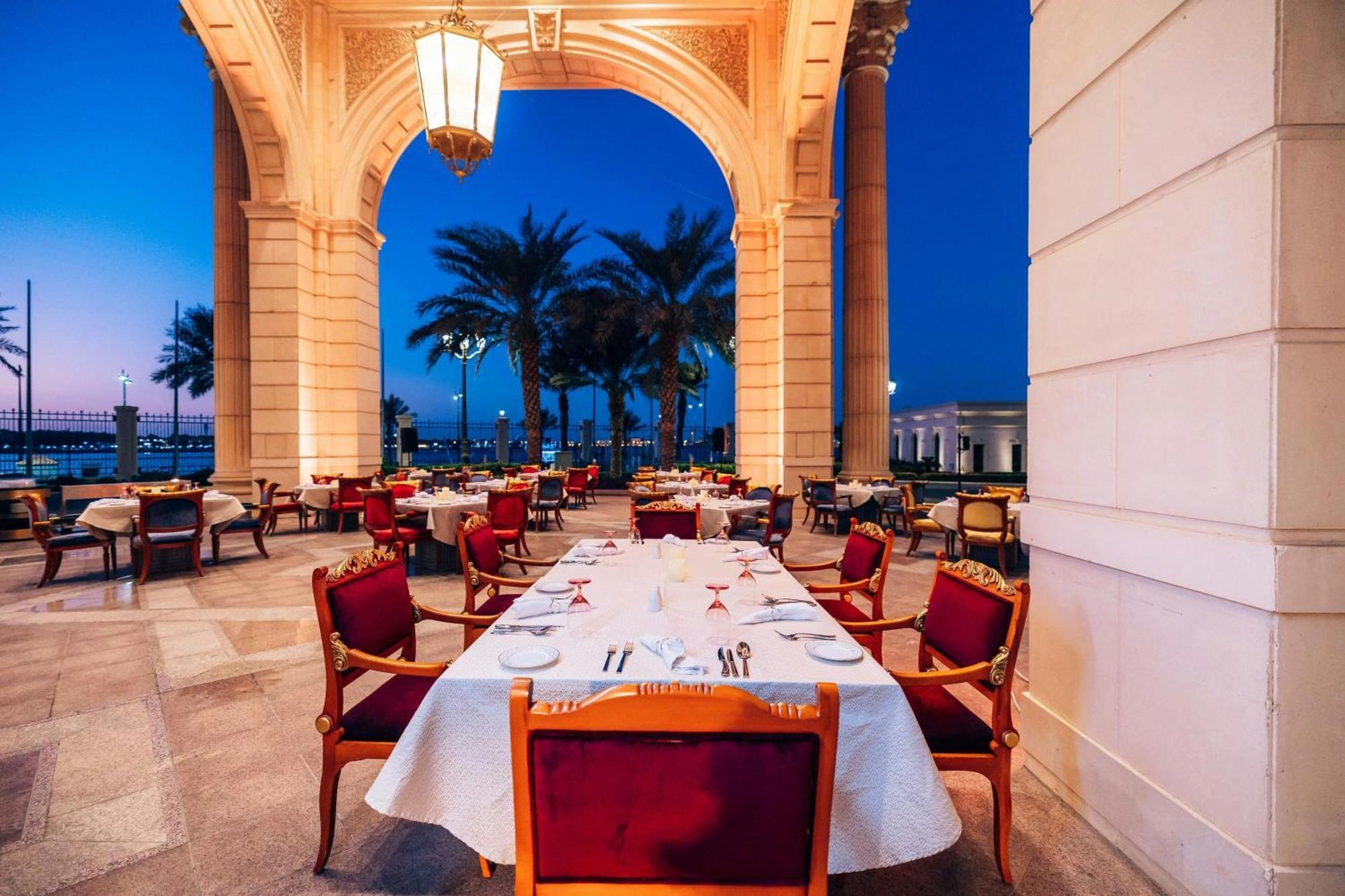 Hotel The Ritz-Carlton Yidda Exterior foto The Beach Restaurant